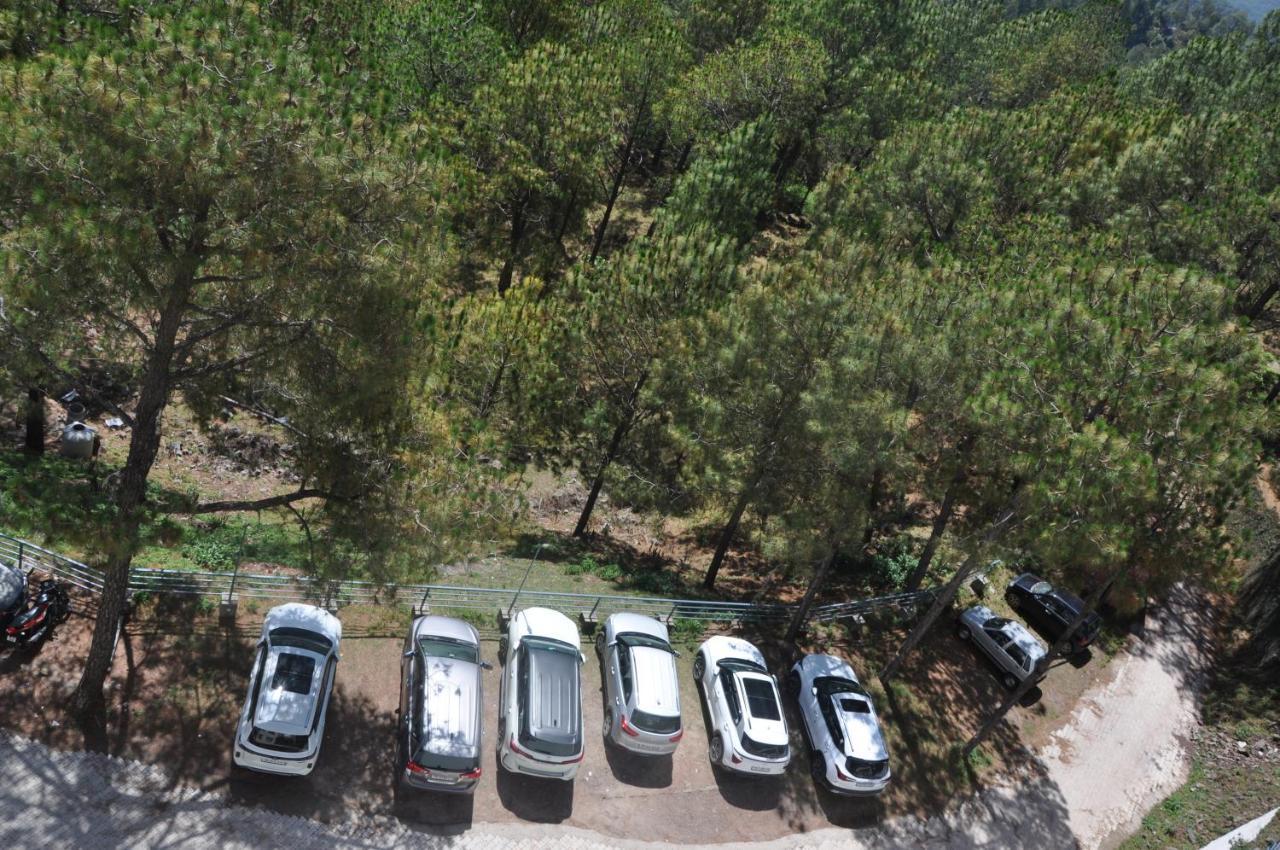 Ferienwohnung Pine Maderas By Embrace Kasauli Exterior foto